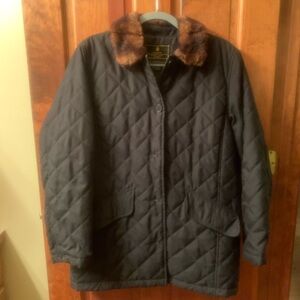 Ralph Lauren quilted BLACK jacket, BROWN faux fur collar and BLACK lining.